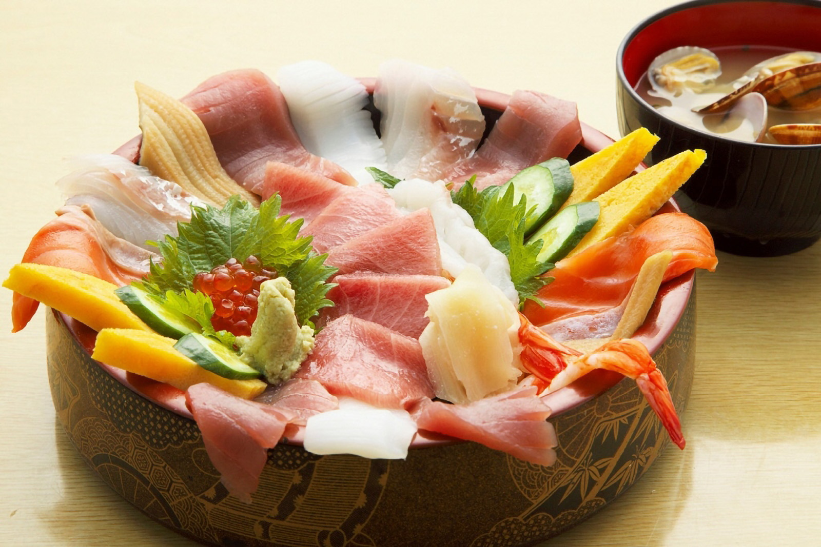 スーパー漁師丼