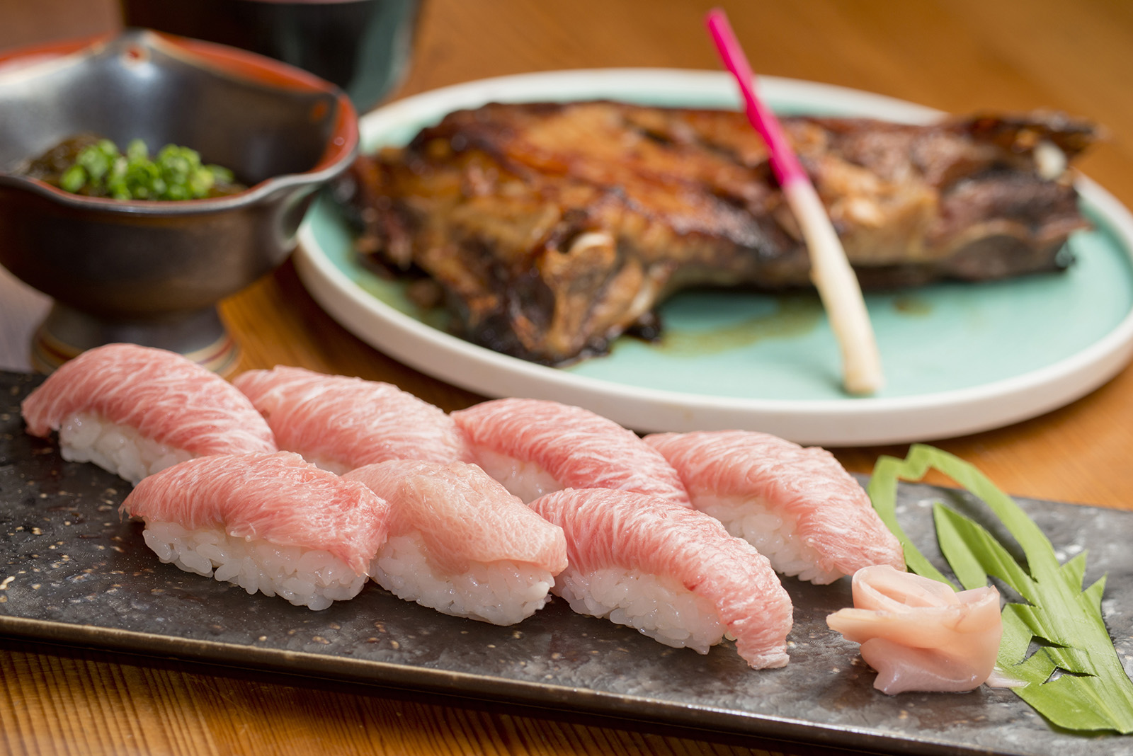 ミナミマグロかまトロにぎり御膳